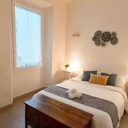 Charming & Spacious Florentine Home Just Two Mins From Tram Stop フィレンツェ エクステリア 写真