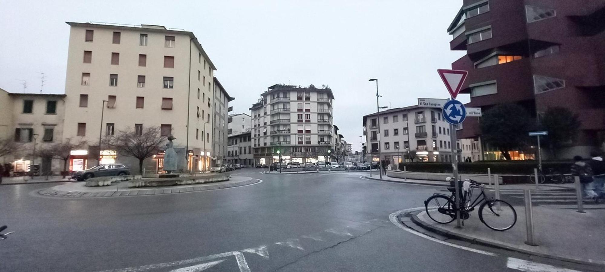 Charming & Spacious Florentine Home Just Two Mins From Tram Stop フィレンツェ エクステリア 写真